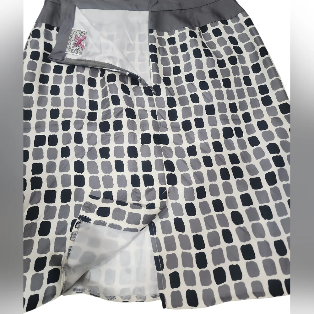 Anthropologie Yoana Baraschi 100% Silk Black and Gray Skirt. 4 - Picture 5 of 10